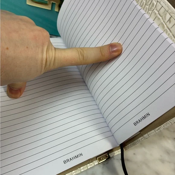 Brahmin Coconut Milk Melbourne Croc Embossed Leather Journal Notebook - NWT - Picture 4 of 5